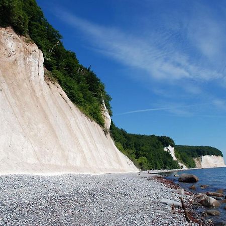 Schoene Ferienwohnungen Mit Kamin Im Ostseebad Sellin Dış mekan fotoğraf