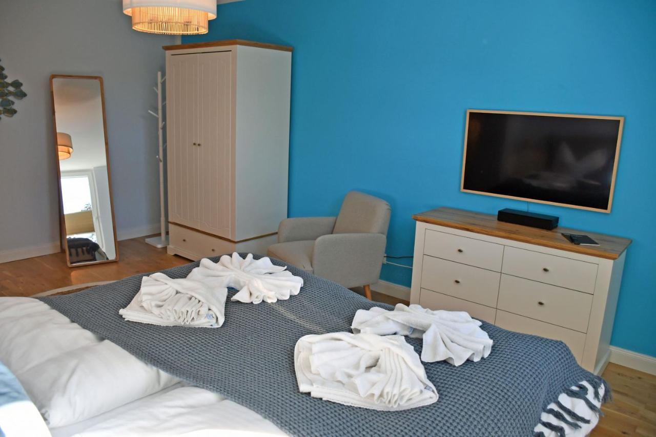 Schoene Ferienwohnungen Mit Kamin Im Ostseebad Sellin Dış mekan fotoğraf