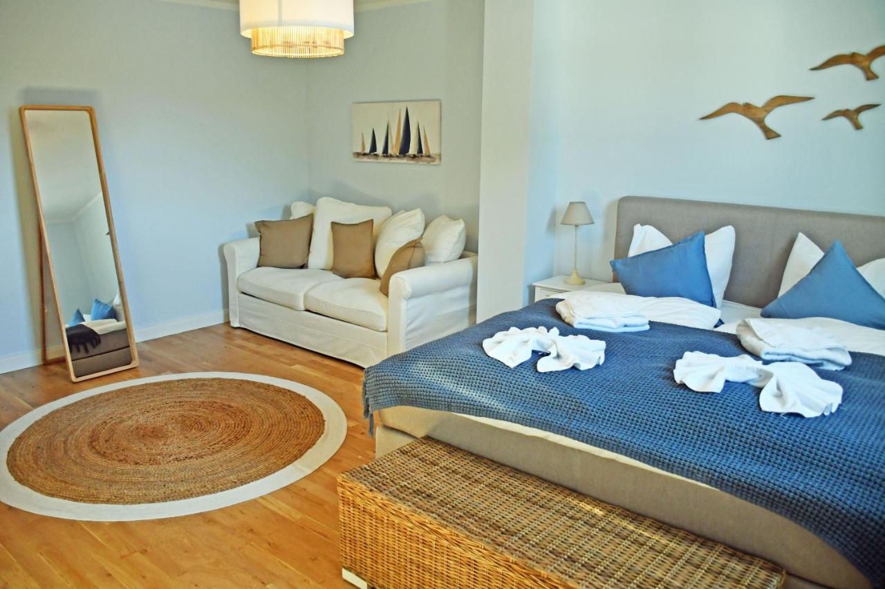 Schoene Ferienwohnungen Mit Kamin Im Ostseebad Sellin Dış mekan fotoğraf