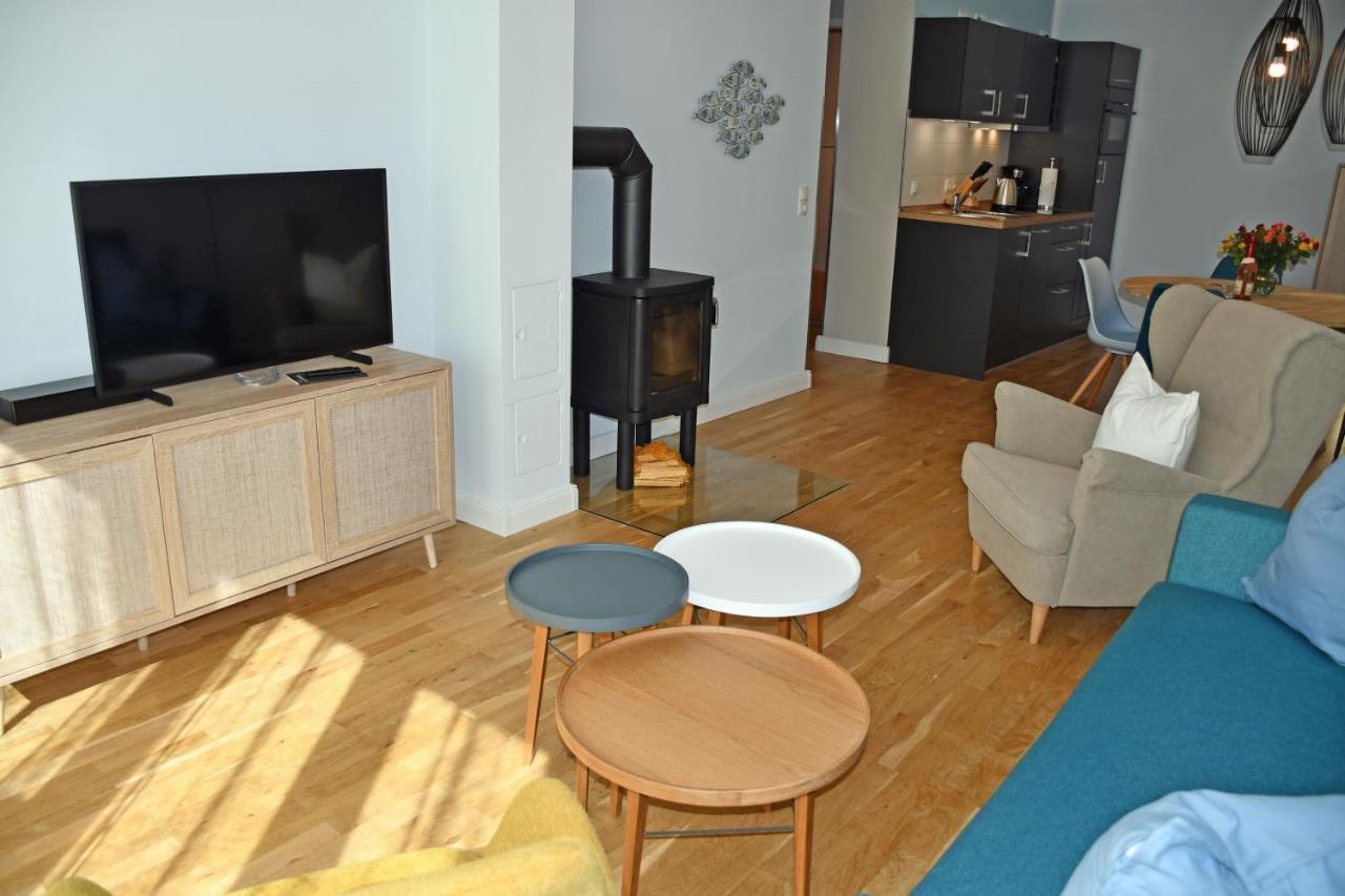 Schoene Ferienwohnungen Mit Kamin Im Ostseebad Sellin Dış mekan fotoğraf