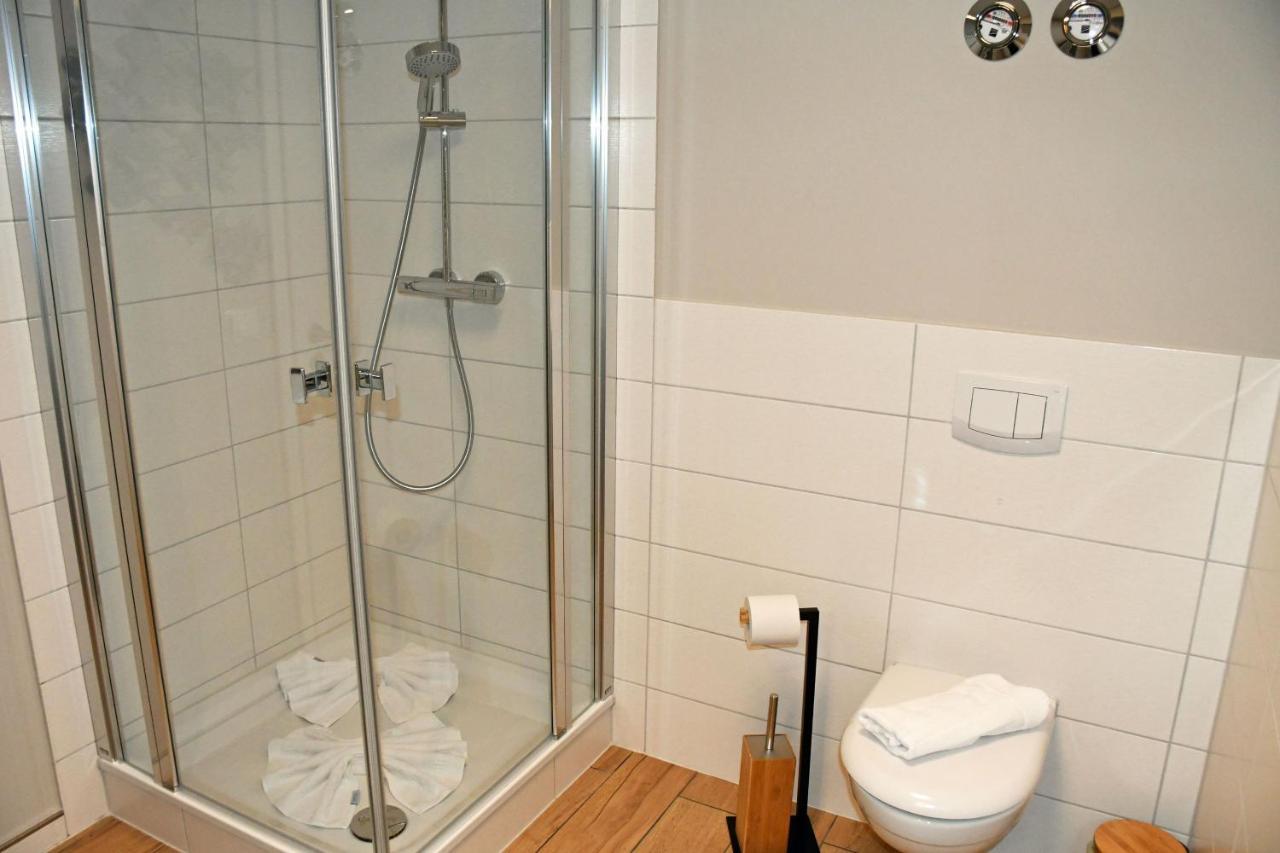 Schoene Ferienwohnungen Mit Kamin Im Ostseebad Sellin Dış mekan fotoğraf