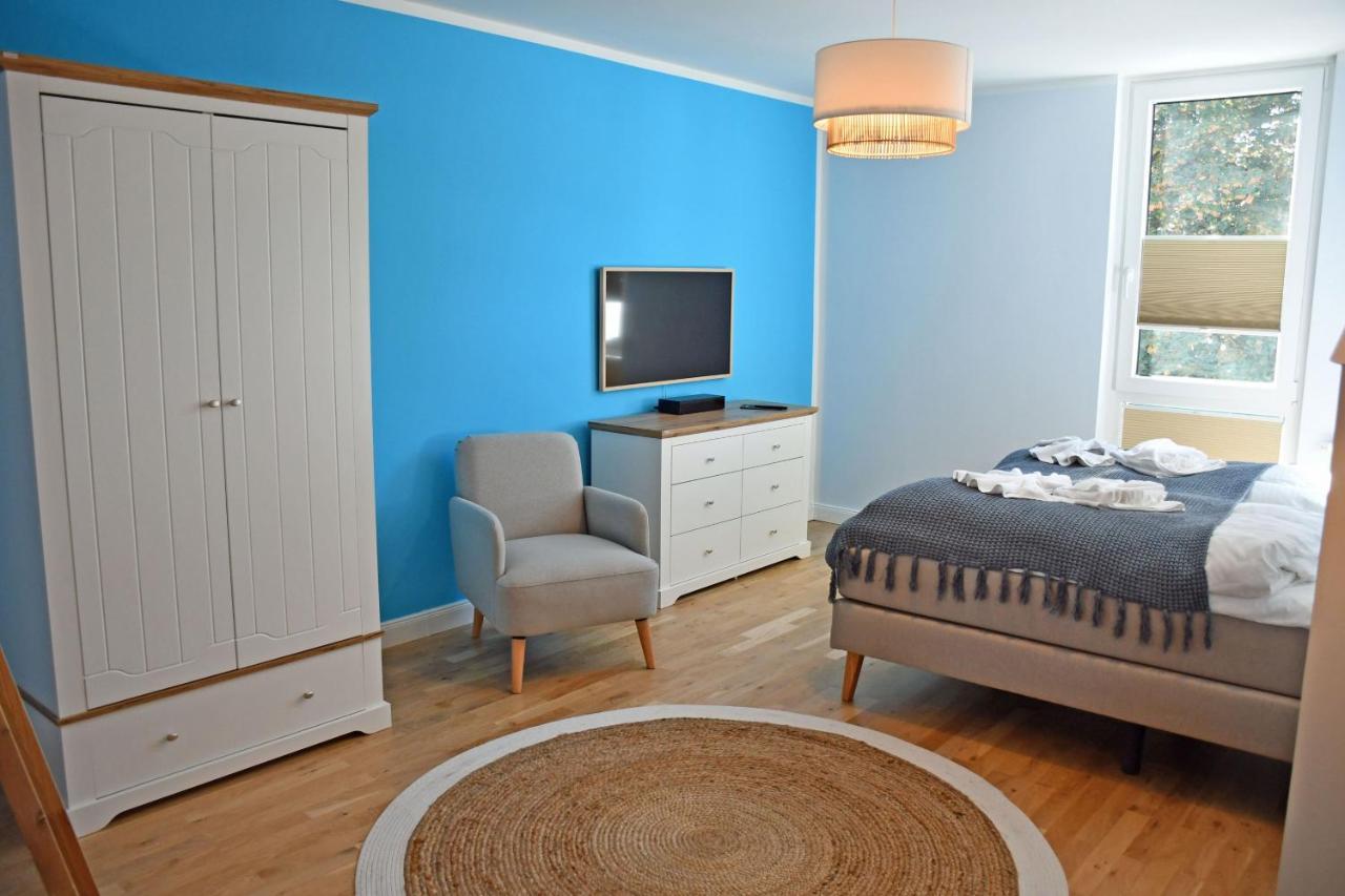 Schoene Ferienwohnungen Mit Kamin Im Ostseebad Sellin Dış mekan fotoğraf